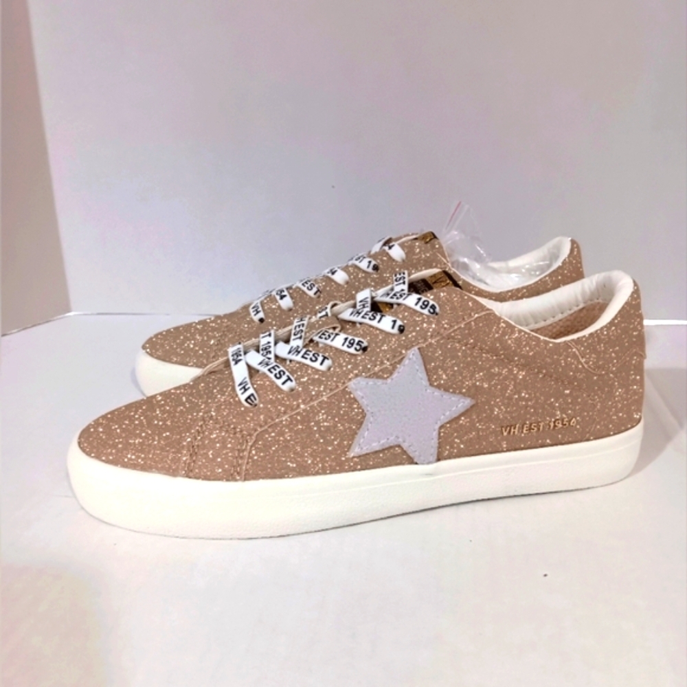 Vintage Havana Women's (Size 7.5) Gold Distressed Suede Fashion Sneakers (NWOT) - Picture 2 of 10